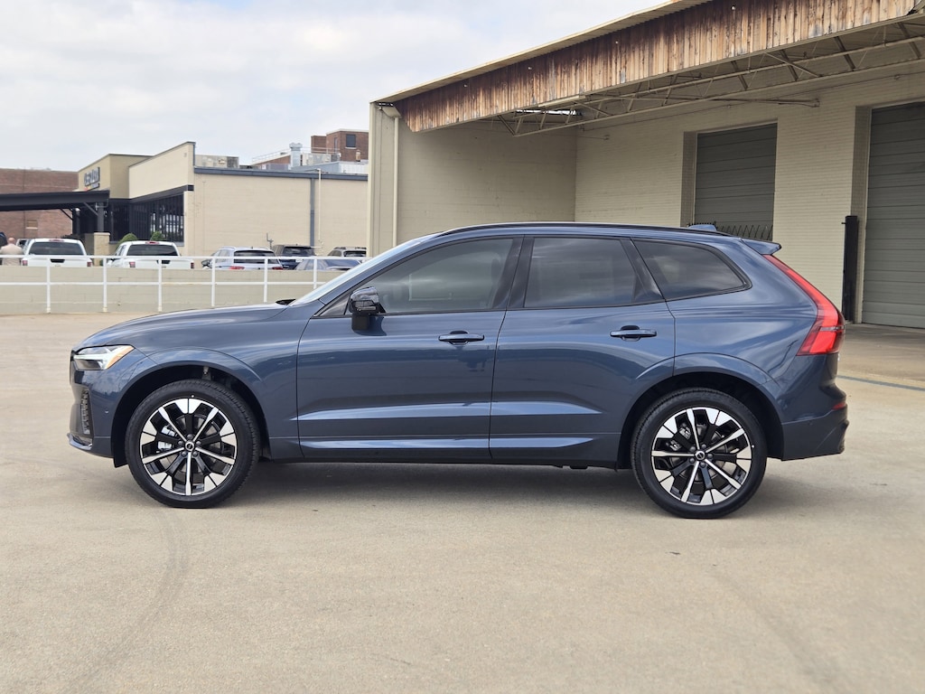 New 2026 Volvo XC60 B5 Plus SUV