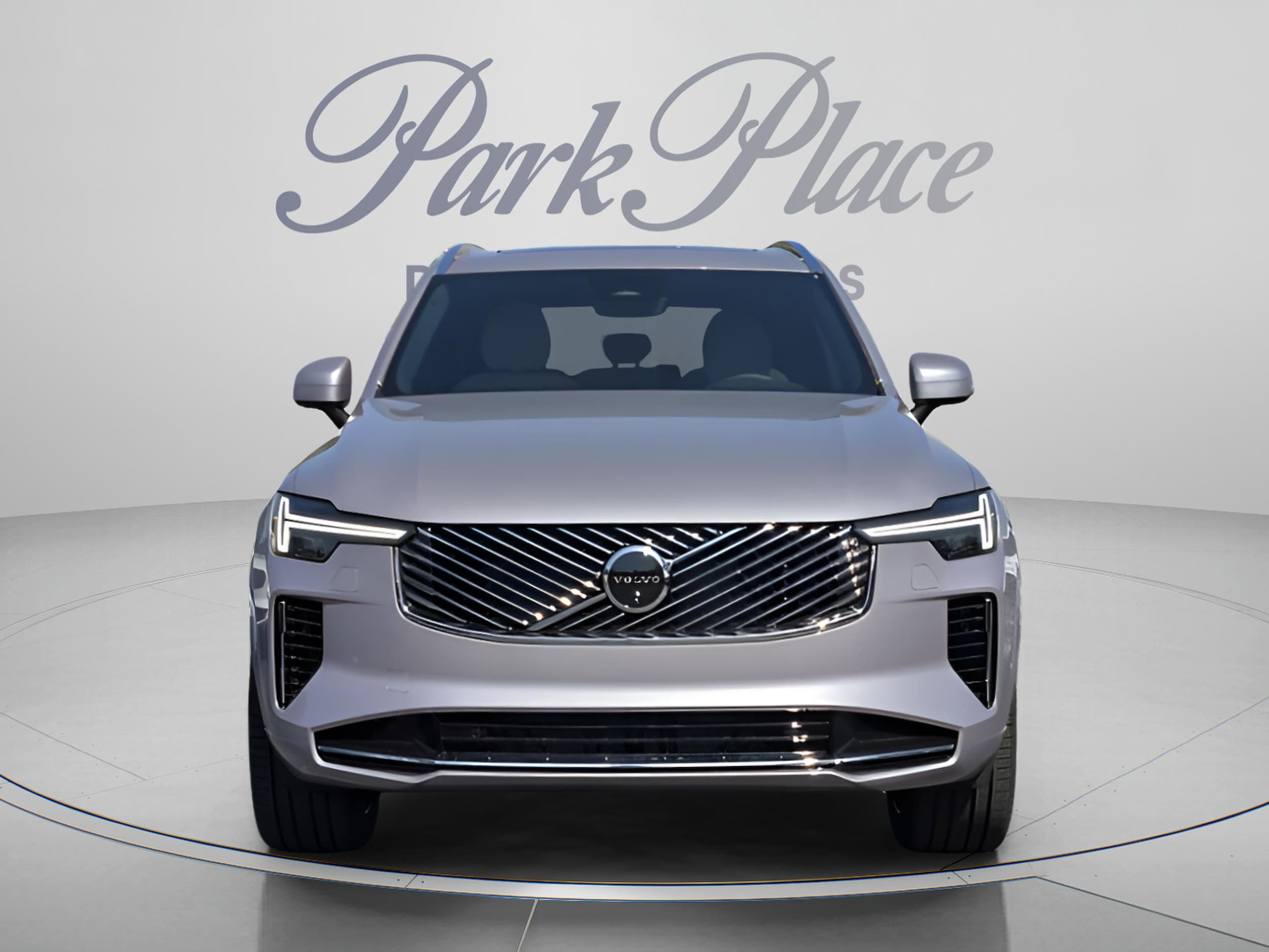 2026 Volvo XC90 Plus - Photo 8