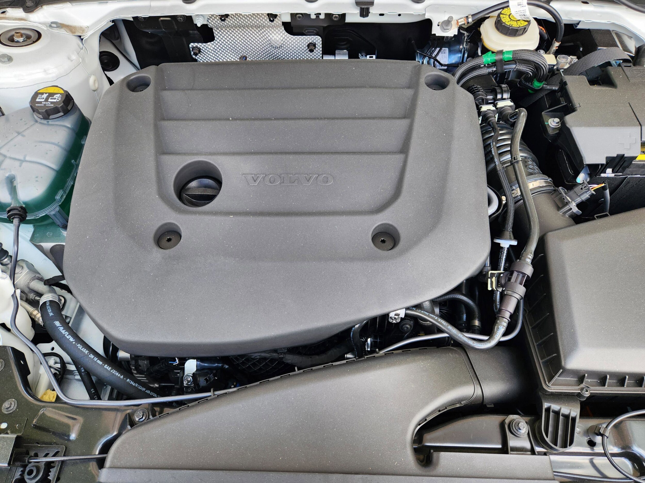 2026 Volvo XC40 Plus - Photo 27