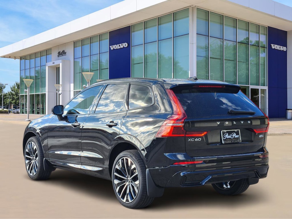 New 2026 Volvo XC60 B5 Ultra SUV
