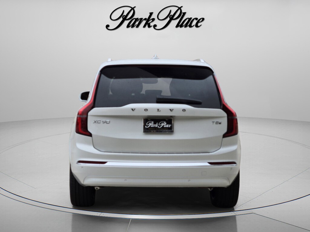 New 2026 Volvo XC90 plug-in hybrid T8 Plus 7-Seater SUV