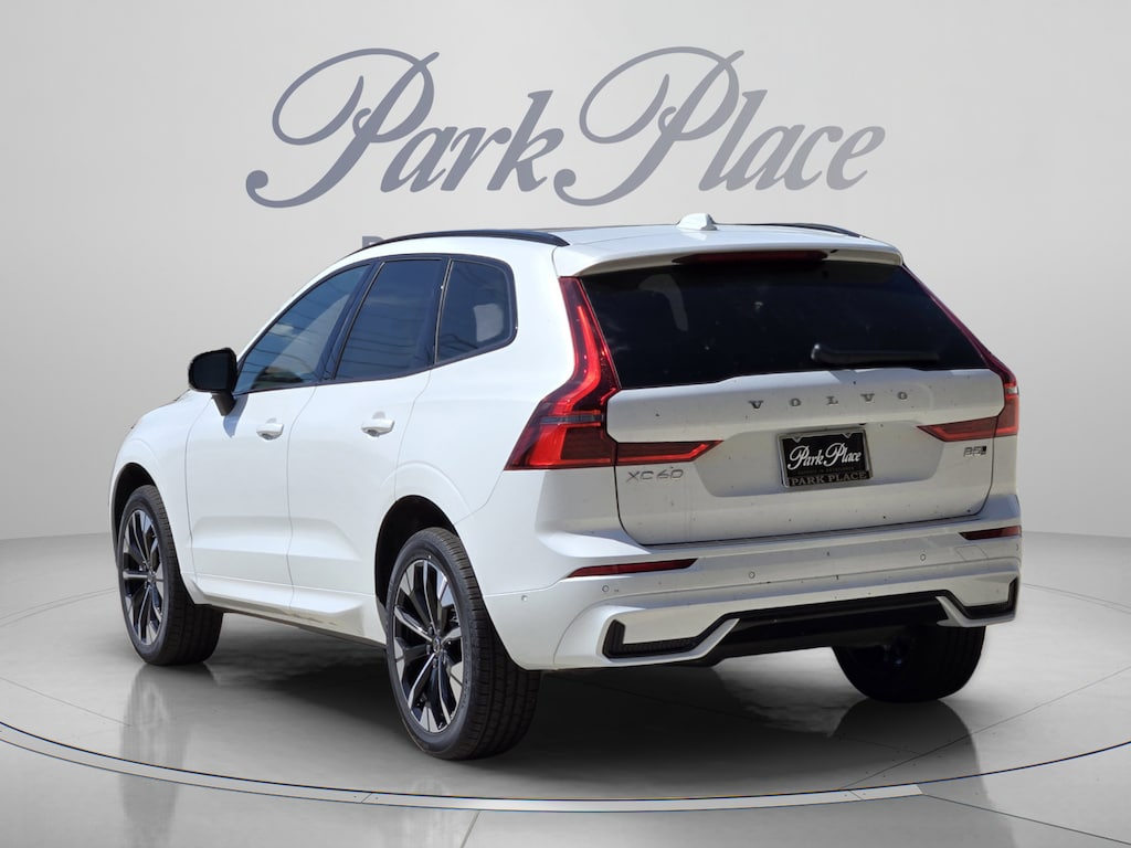 New 2026 Volvo XC60 B5 Plus SUV