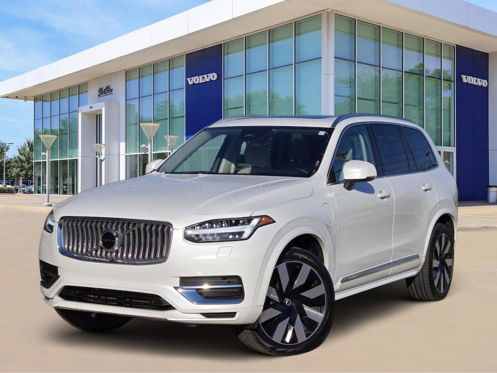 Used 2023 Volvo XC90 Recharge Plug-In Hybrid Core Bright 7-Seater SUV