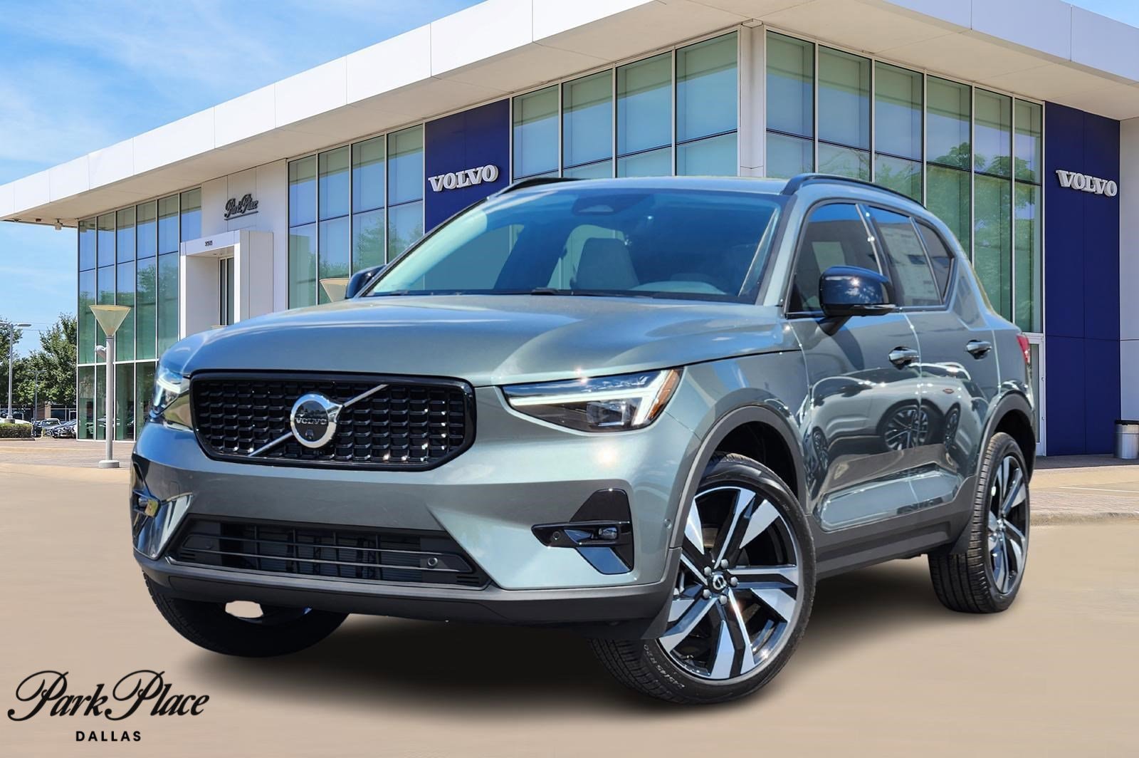 2026 Volvo XC40 Ultra's photo