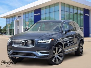2025 Volvo XC90 plug-in hybrid T8 Plus 7-Seater SUV