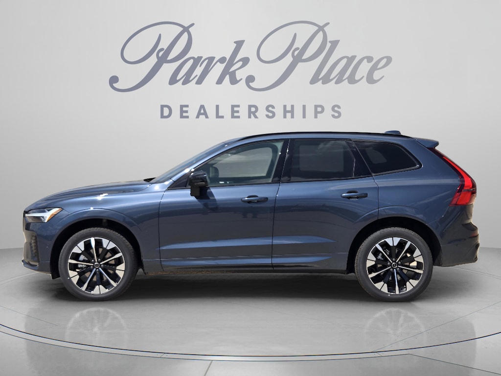 New 2026 Volvo XC60 B5 Plus SUV
