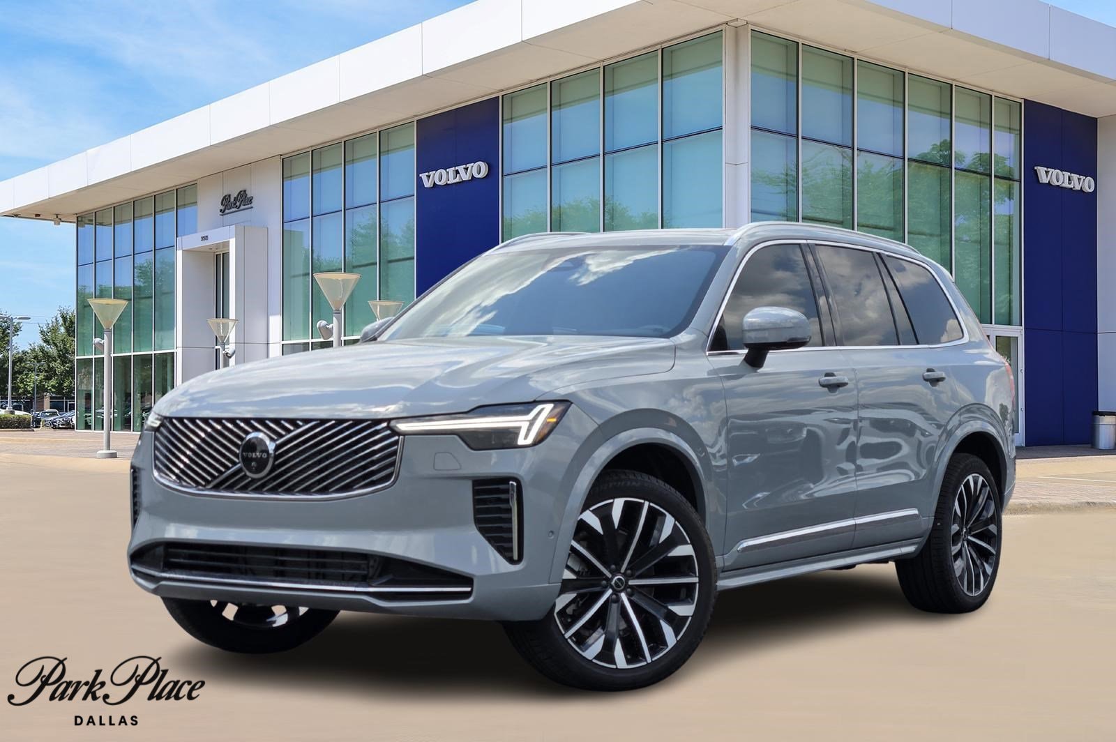 2026 Volvo XC90 Plus's photo
