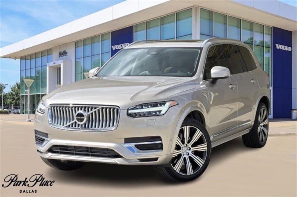 Certified 2025 Volvo XC90 plug-in hybrid T8 Plus 6-Seater SUV