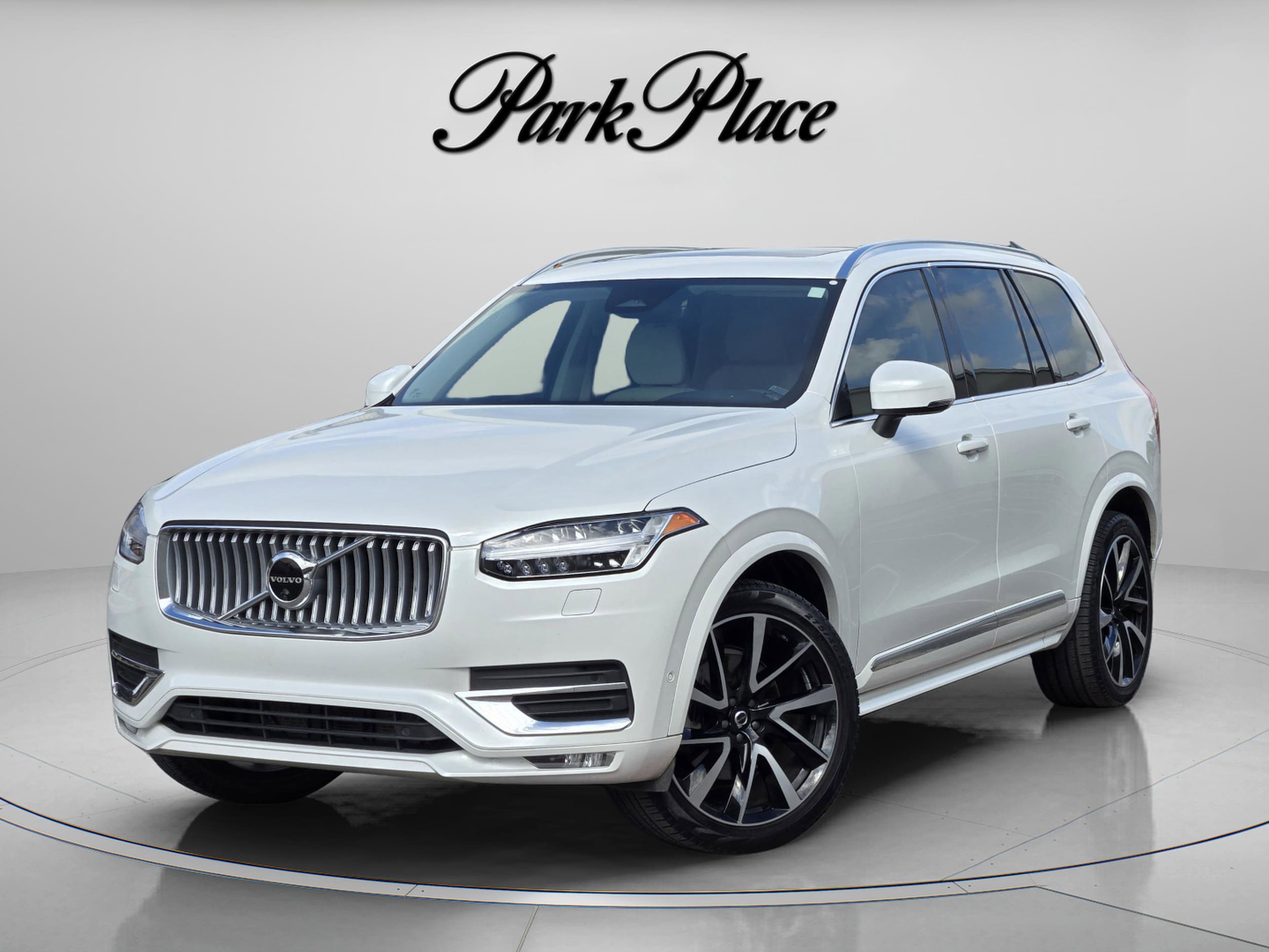 2023 Volvo XC90 B6 Plus 7-Seater 4WD's photo