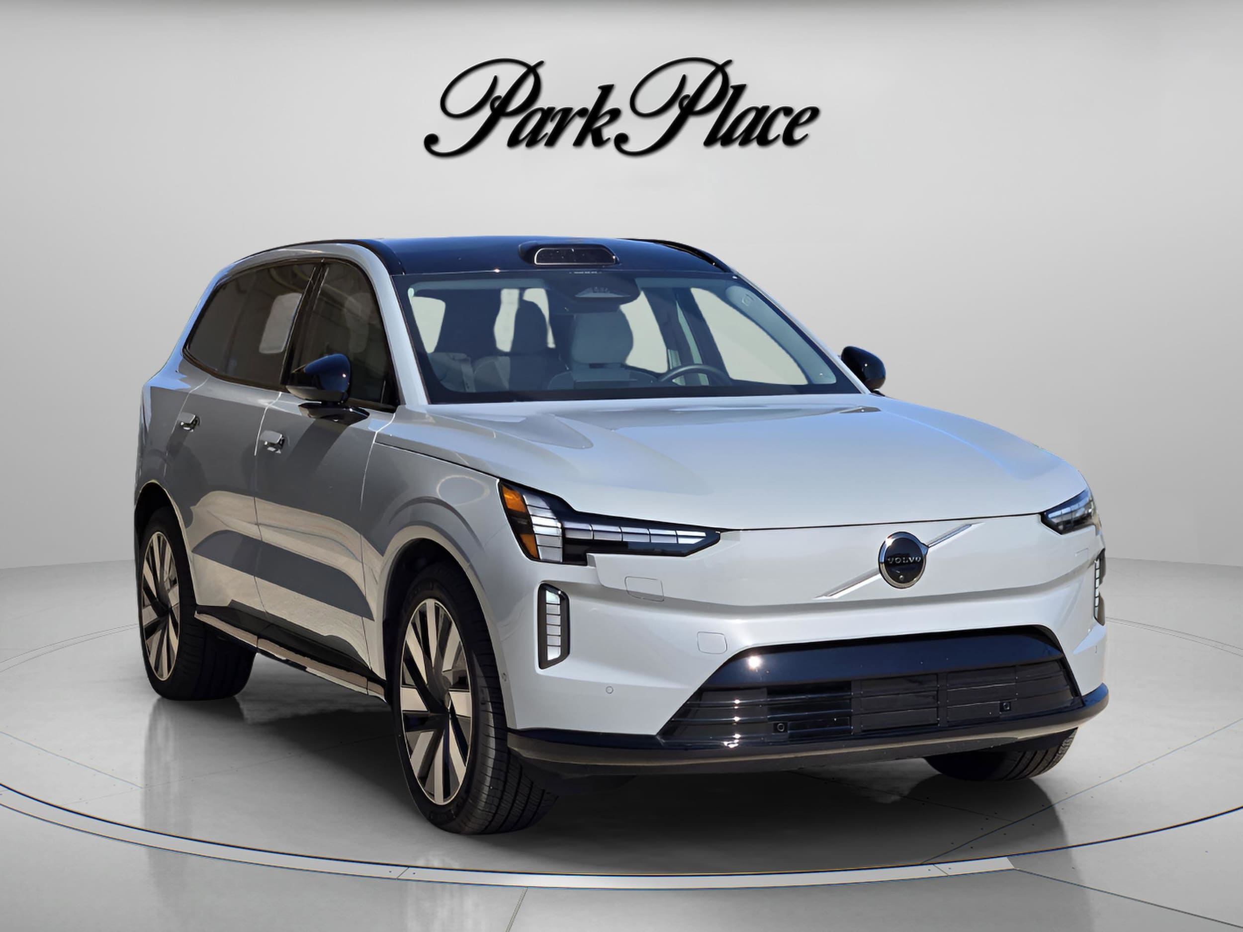 2025 Volvo EX90 Ultra - Photo 8
