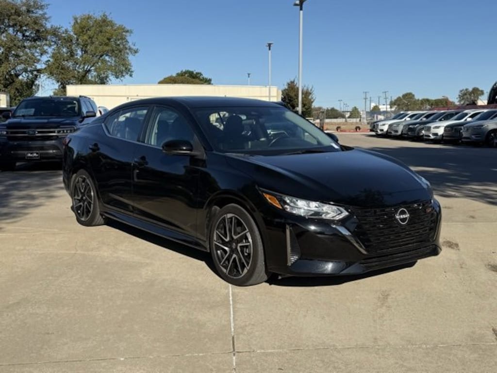 Used 2024 Nissan Sentra SR Sedan