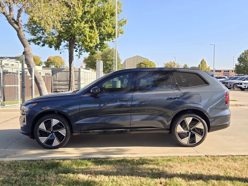 New 2025 Volvo EX90 Twin Motor Performance Plus 7-Seater SUV