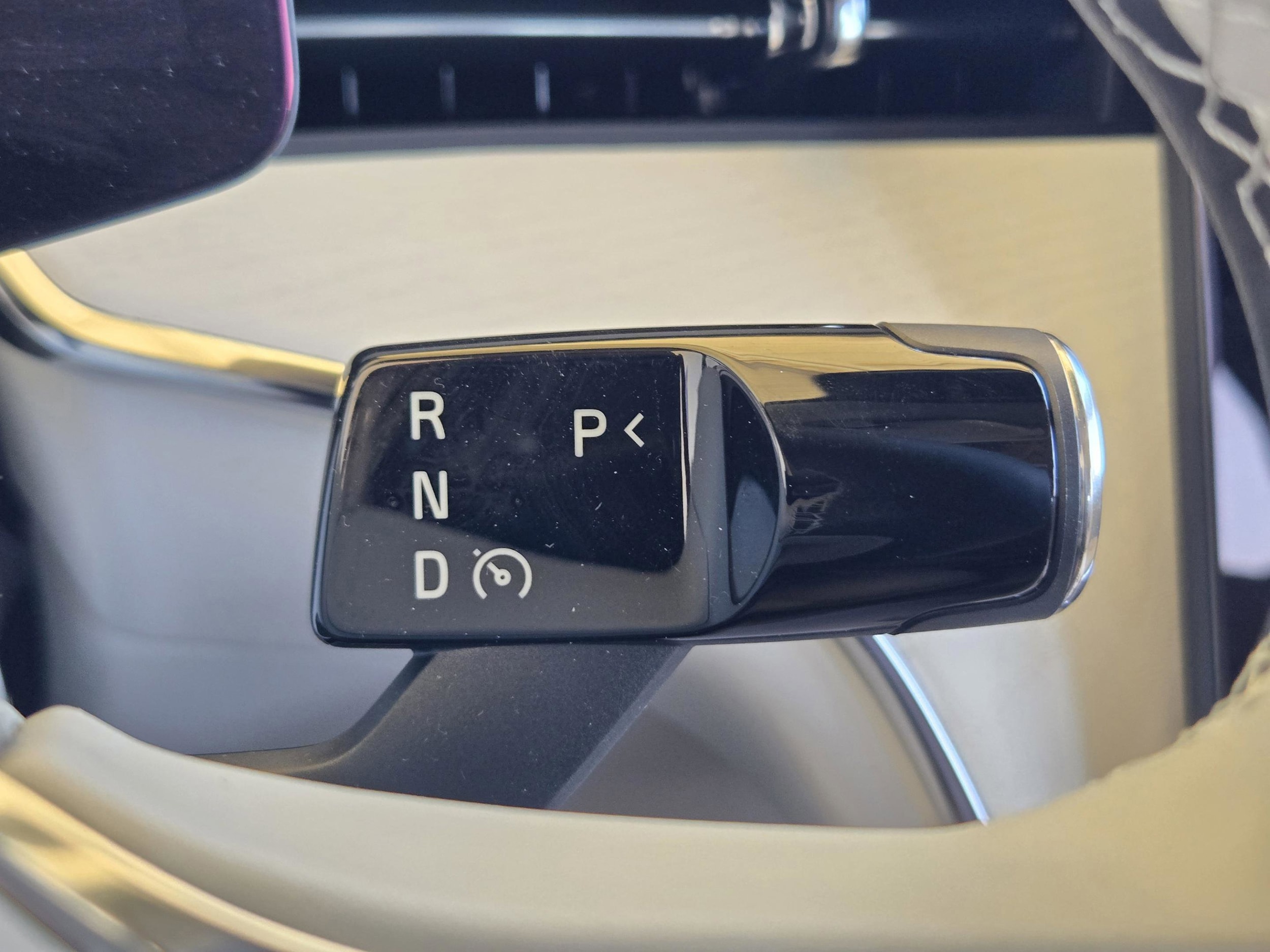 2025 Volvo EX90 Ultra - Photo 19