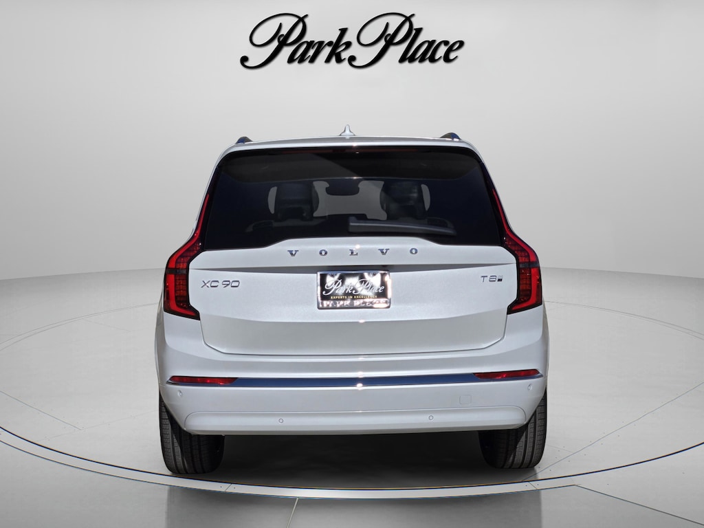 New 2026 Volvo XC90 plug-in hybrid T8 Plus 7-Seater SUV