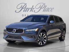2026 Volvo V60 Cross Country B5 Ultra AWD Wagon