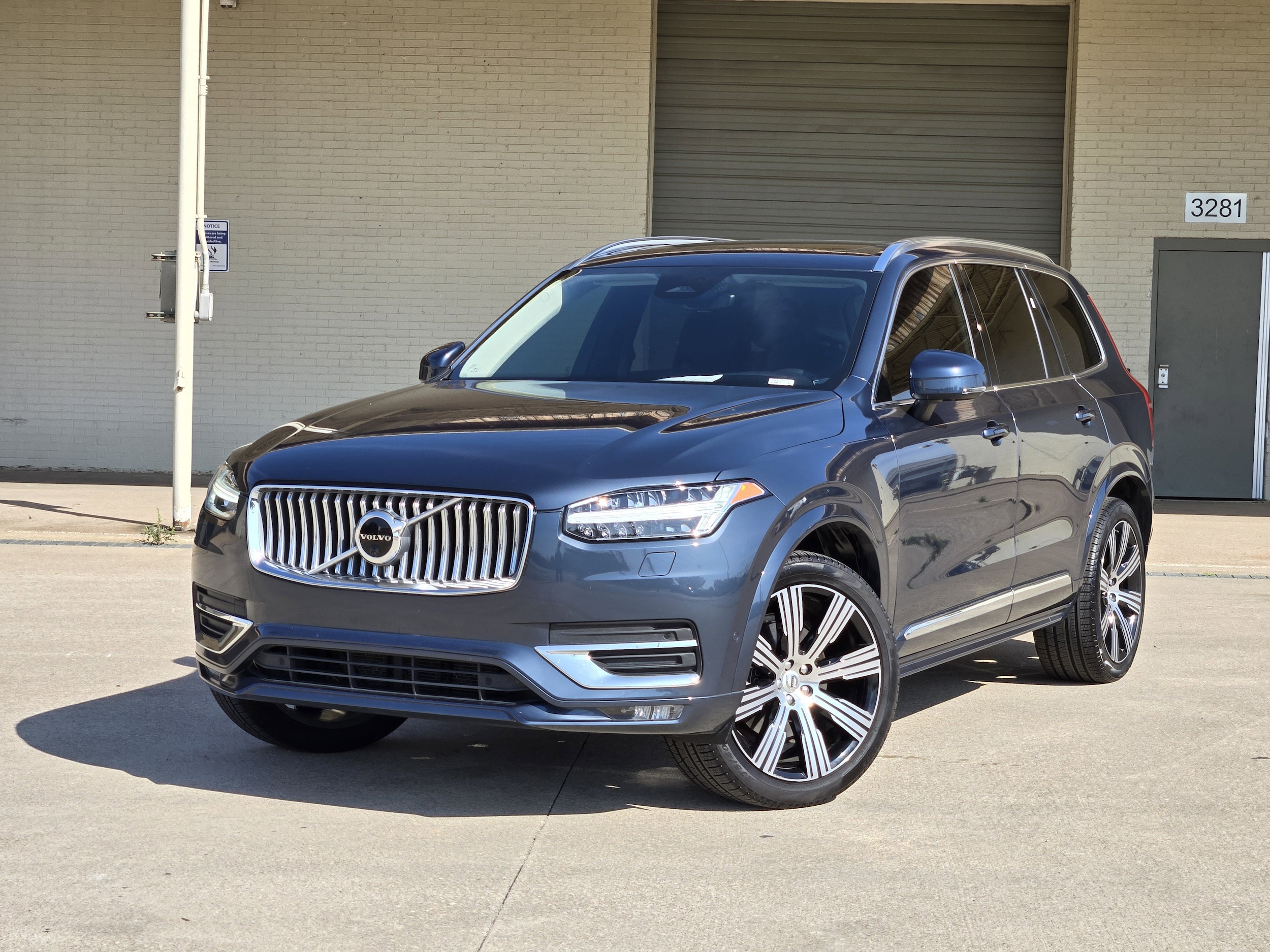 2023 Volvo XC90 B6 Ultimate 7-Seater 4WD's photo