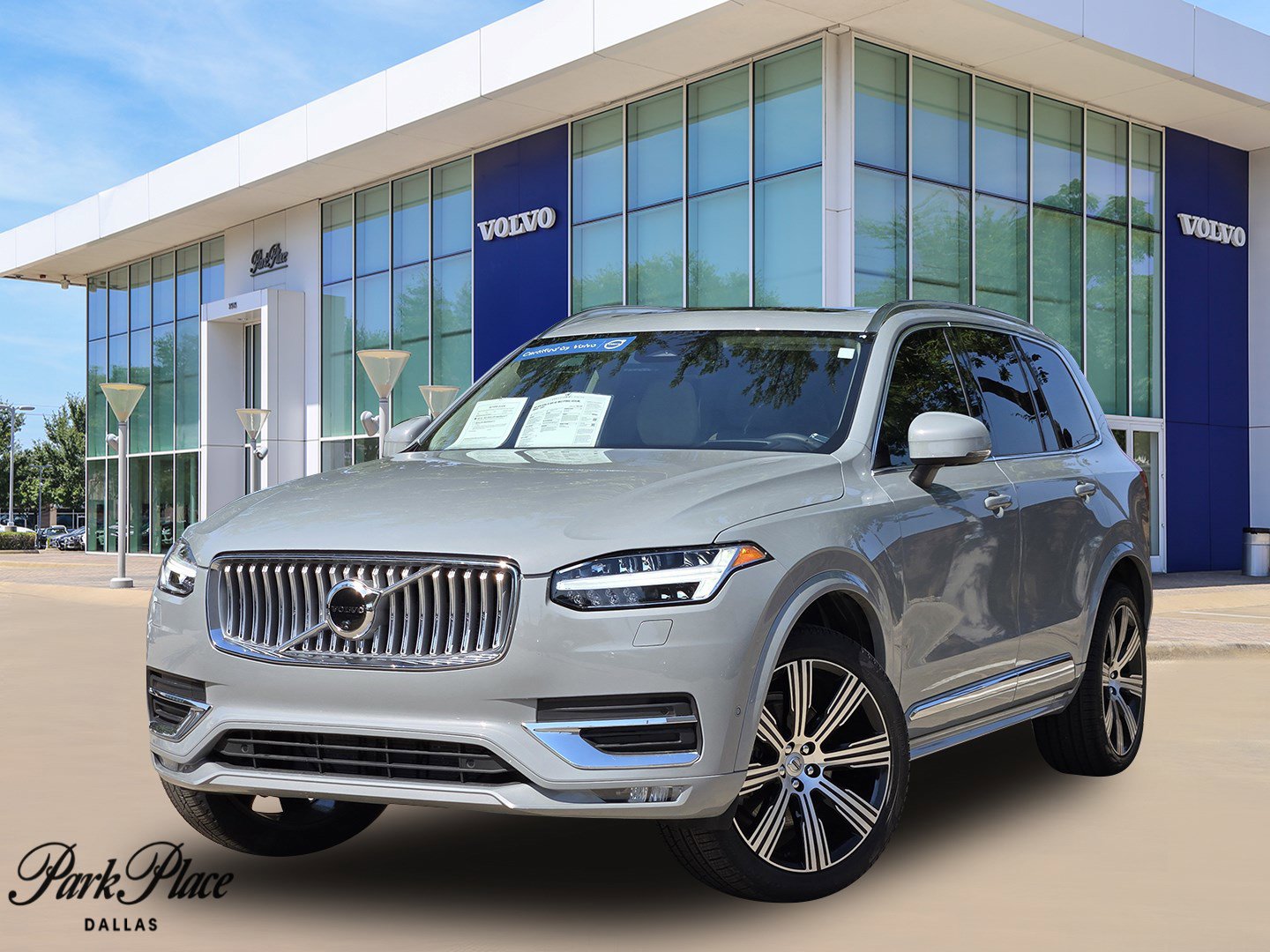 2025 Volvo XC90 Ultra's photo