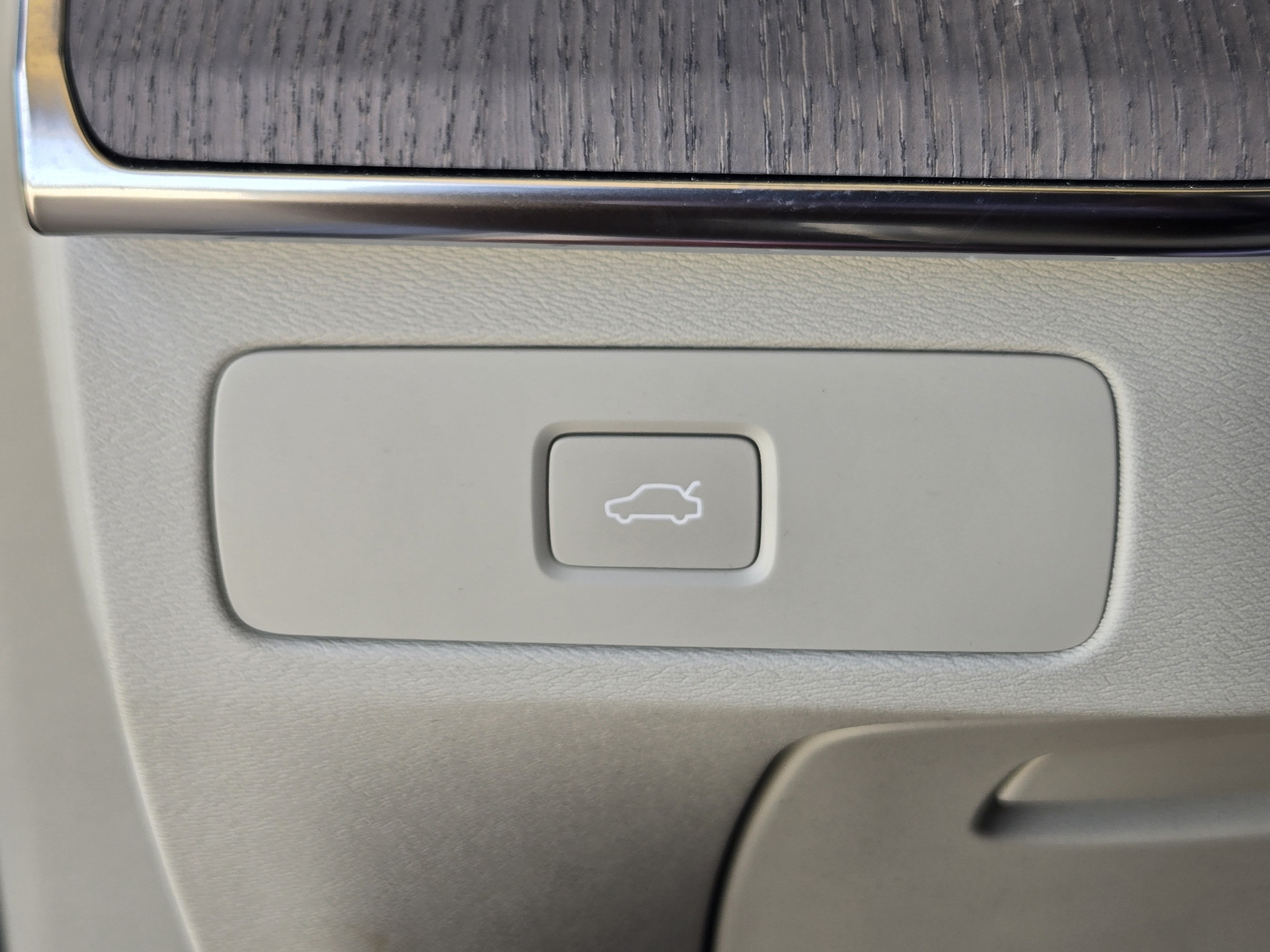 2026 Volvo XC90 Ultra - Photo 23