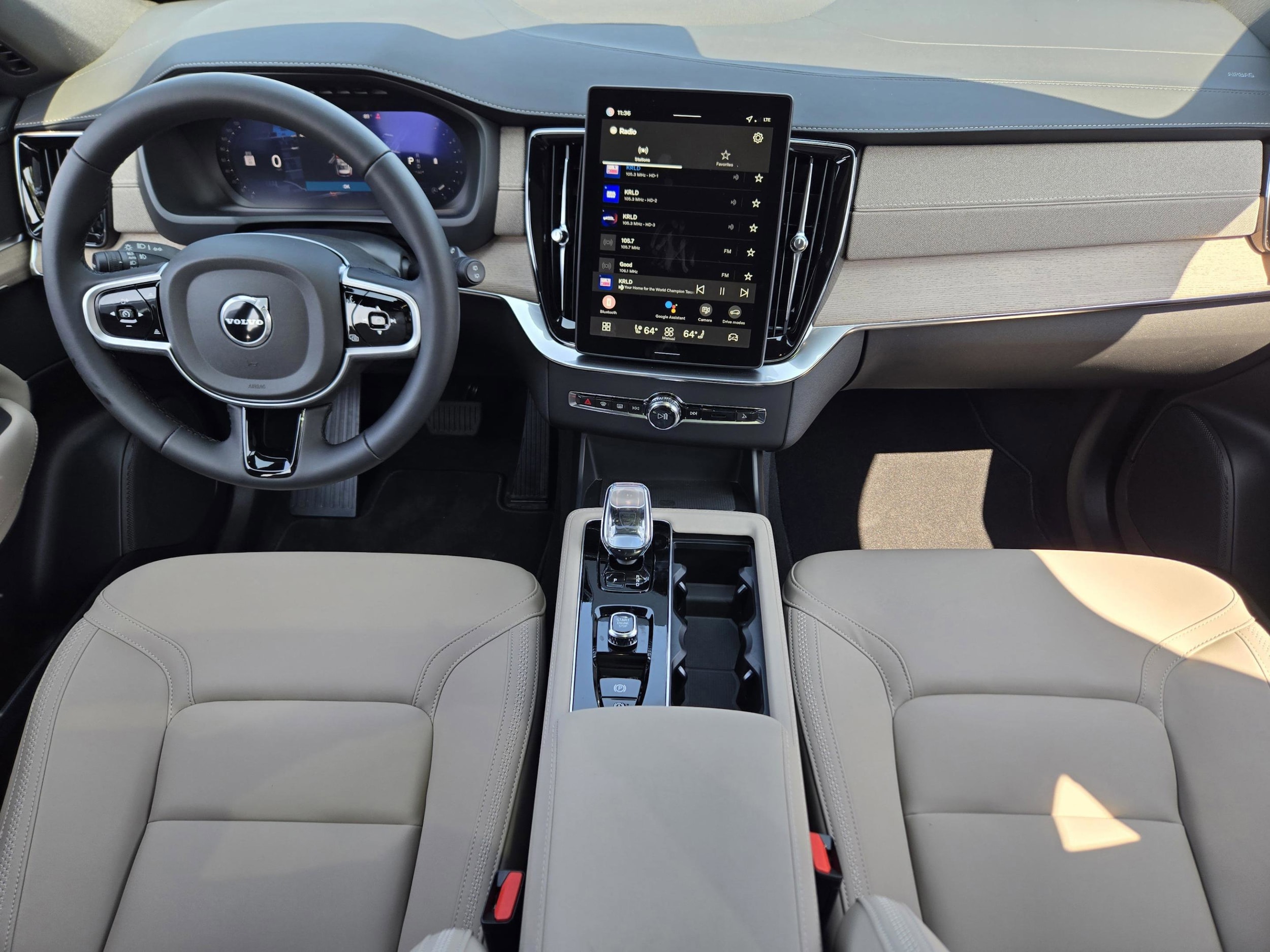 2026 Volvo XC90 Core - Photo 22