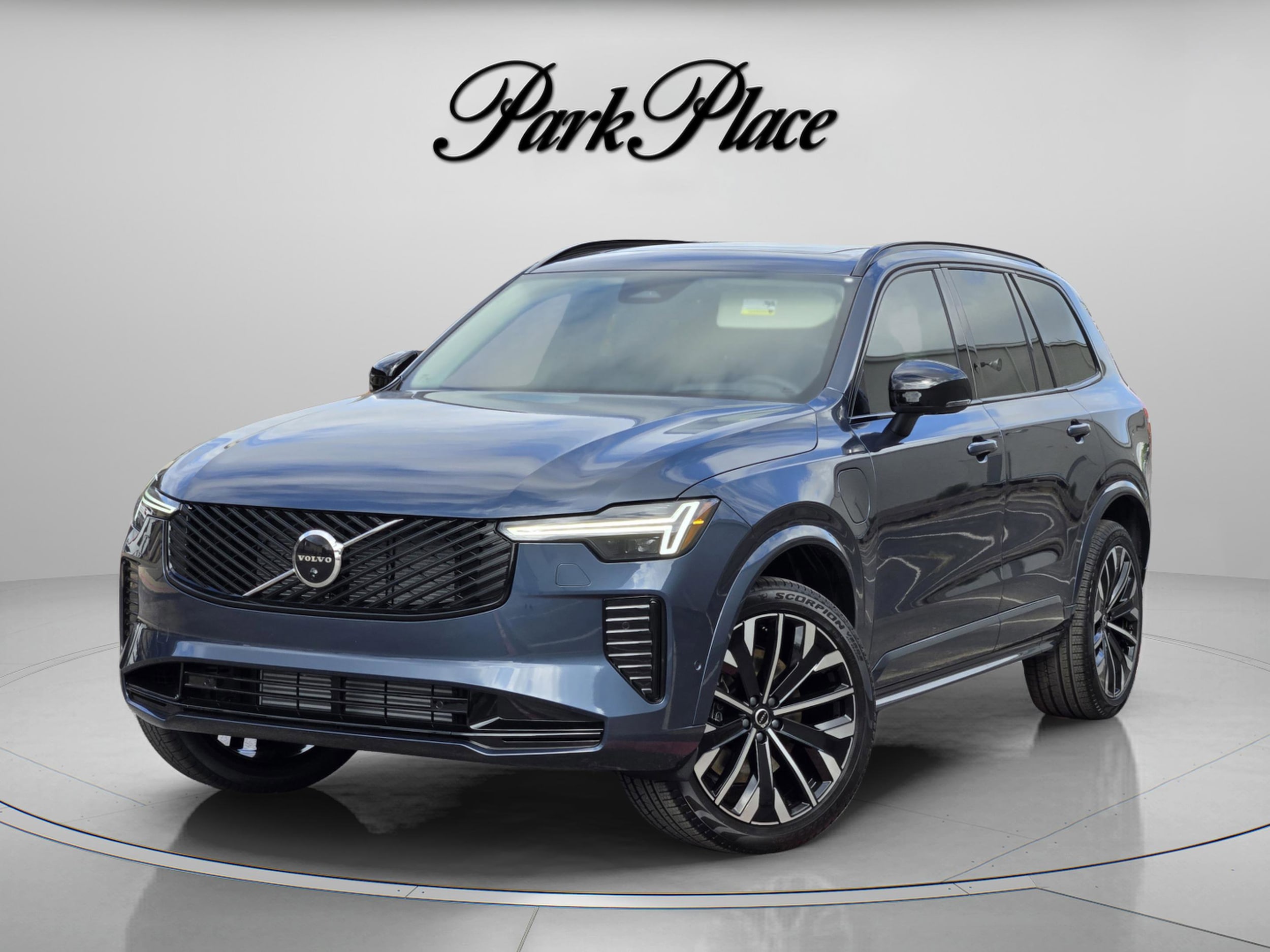 2026 Volvo XC90 T8 Recharge Ultra Dark 4WD's photo