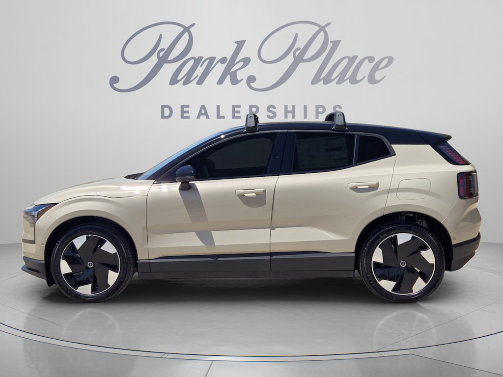 New 2026 Volvo EX30 Twin Motor Ultra SUV
