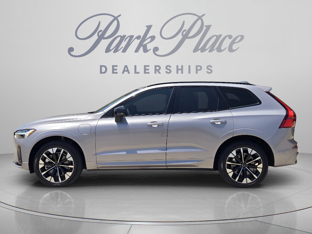 Certified 2026 Volvo XC60 plug-in hybrid T8 Plus SUV