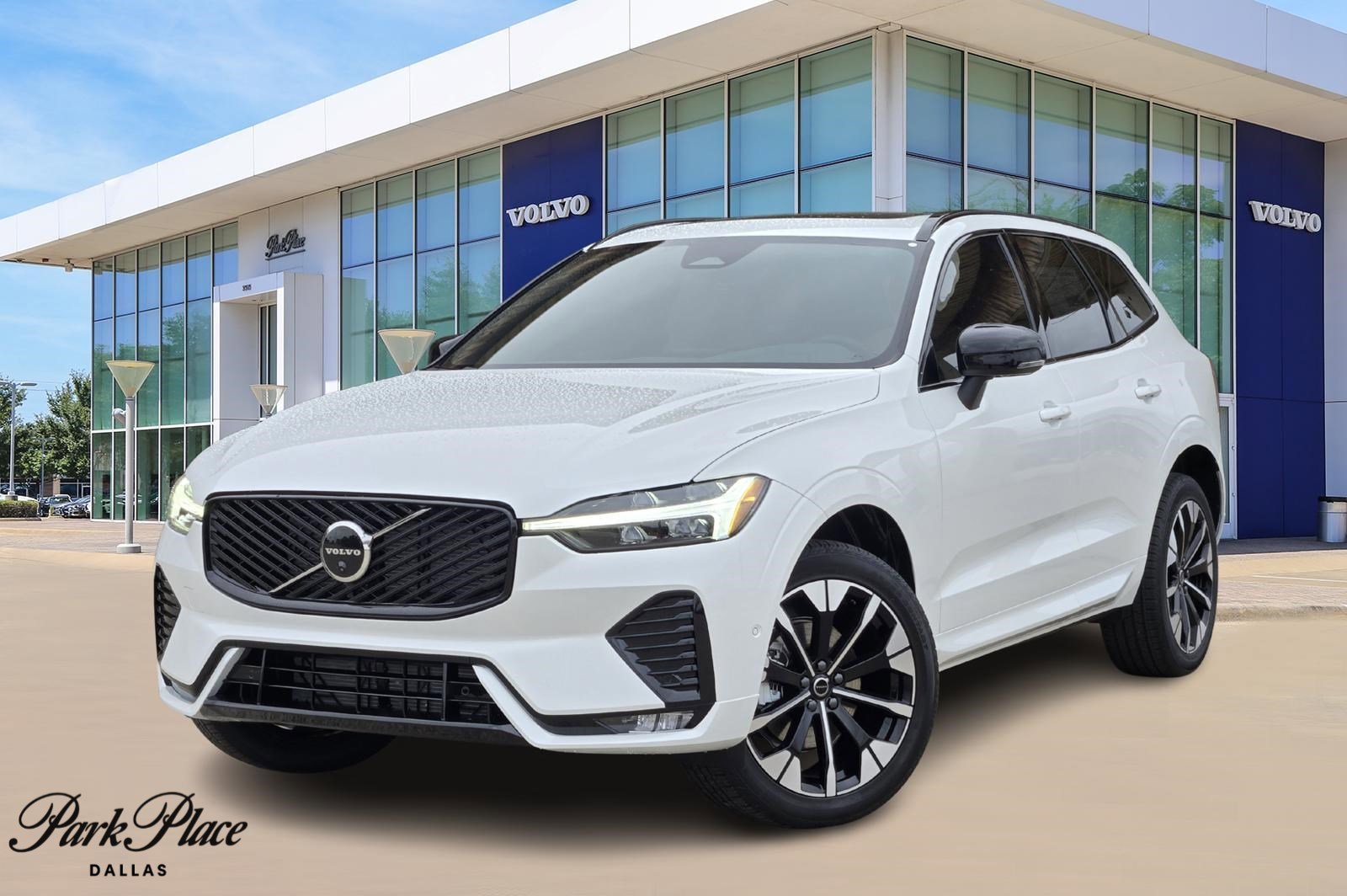 2026 Volvo XC60 Plus's photo