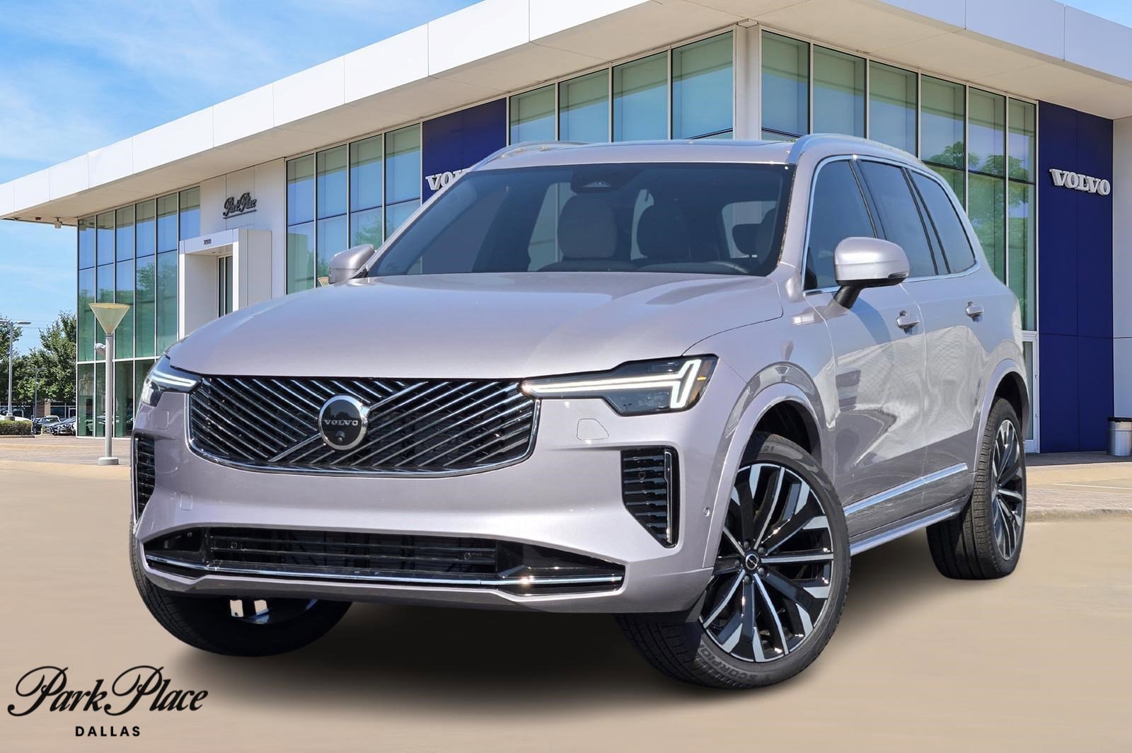 2026 Volvo XC90 Plus's photo