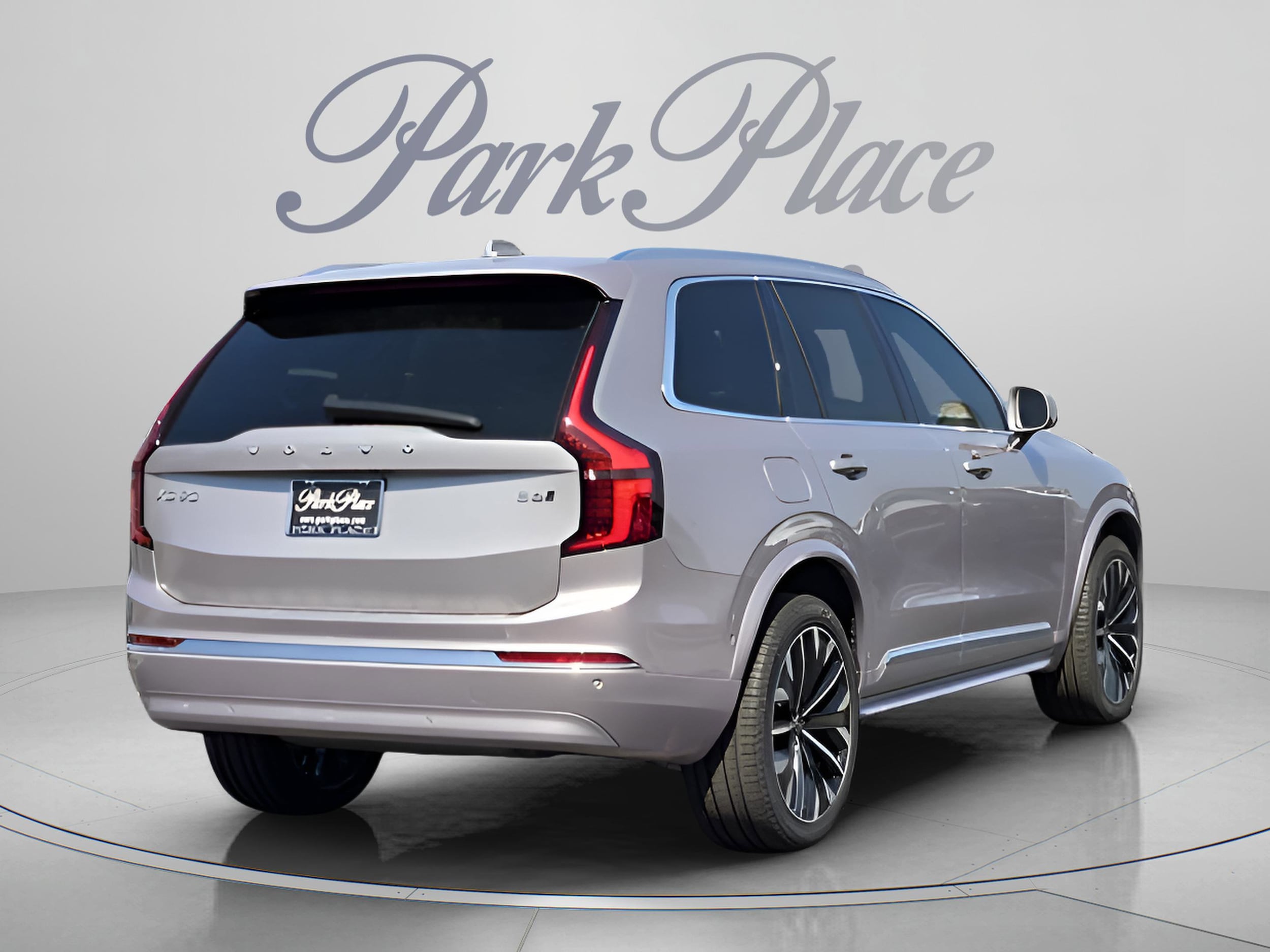2026 Volvo XC90 Plus - Photo 6