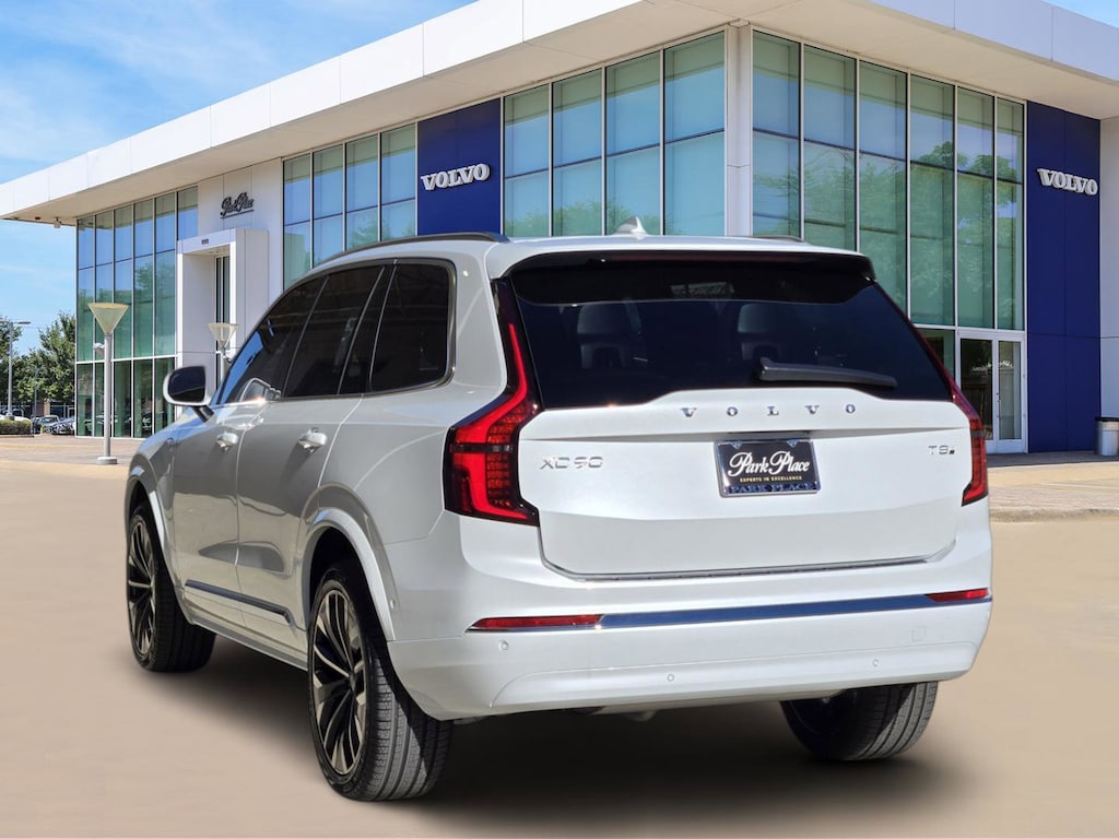 New 2026 Volvo XC90 plug-in hybrid T8 Plus 6-Seater SUV