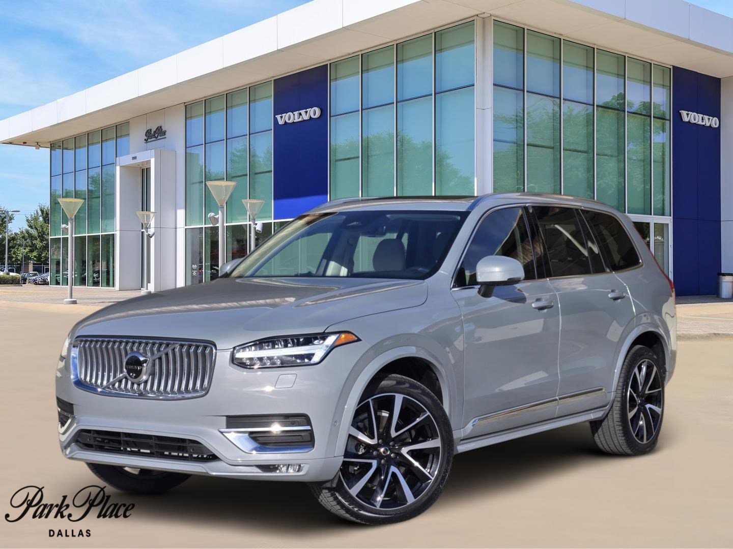 2025 Volvo XC90 Plus's photo