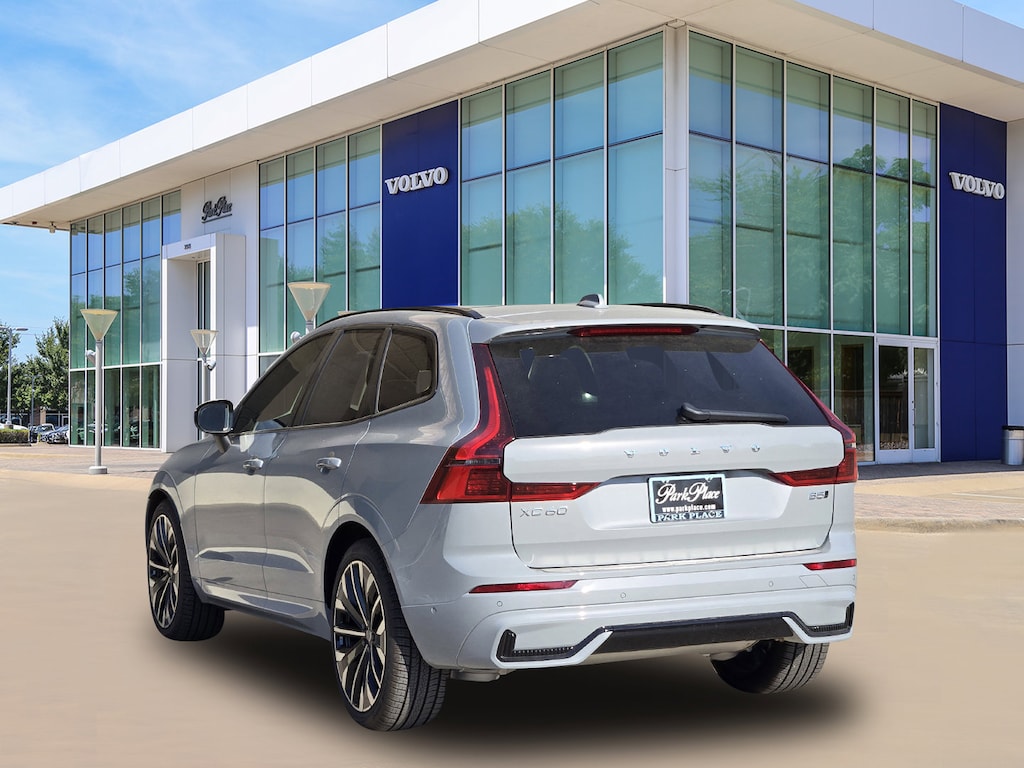 New 2026 Volvo XC60 B5 Ultra SUV