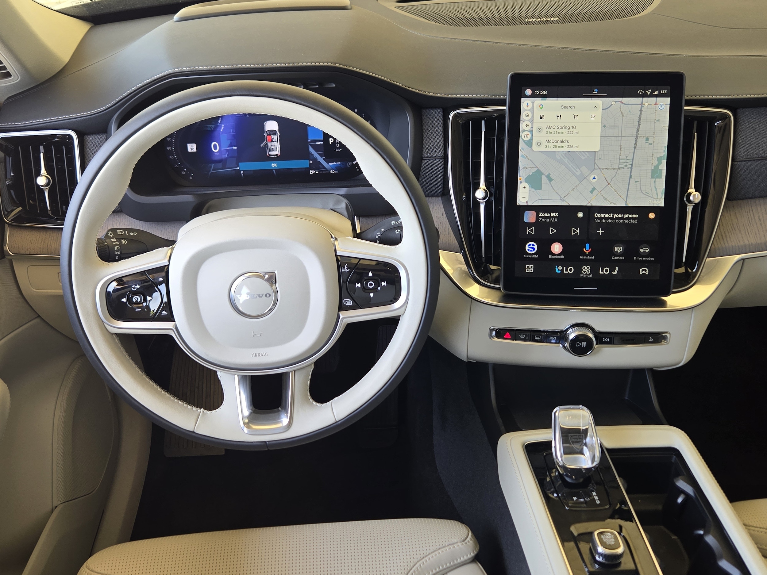 2026 Volvo XC90 Ultra - Photo 28