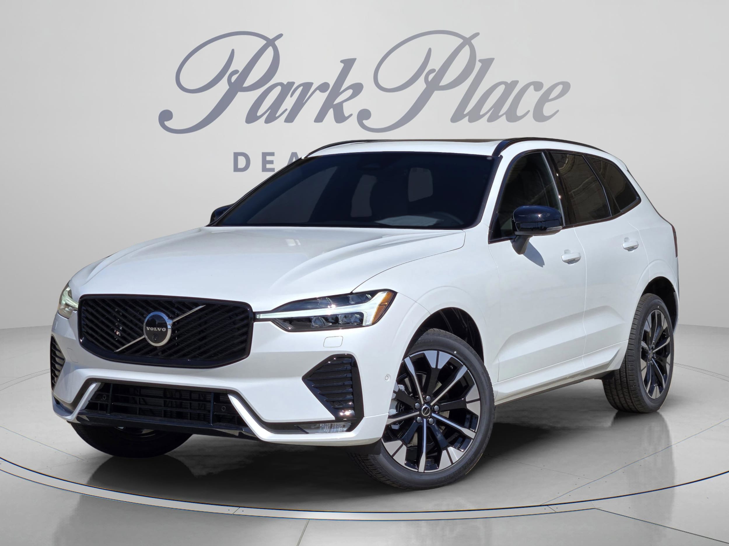 2026 Volvo XC60 B5 Plus Dark AWD's photo