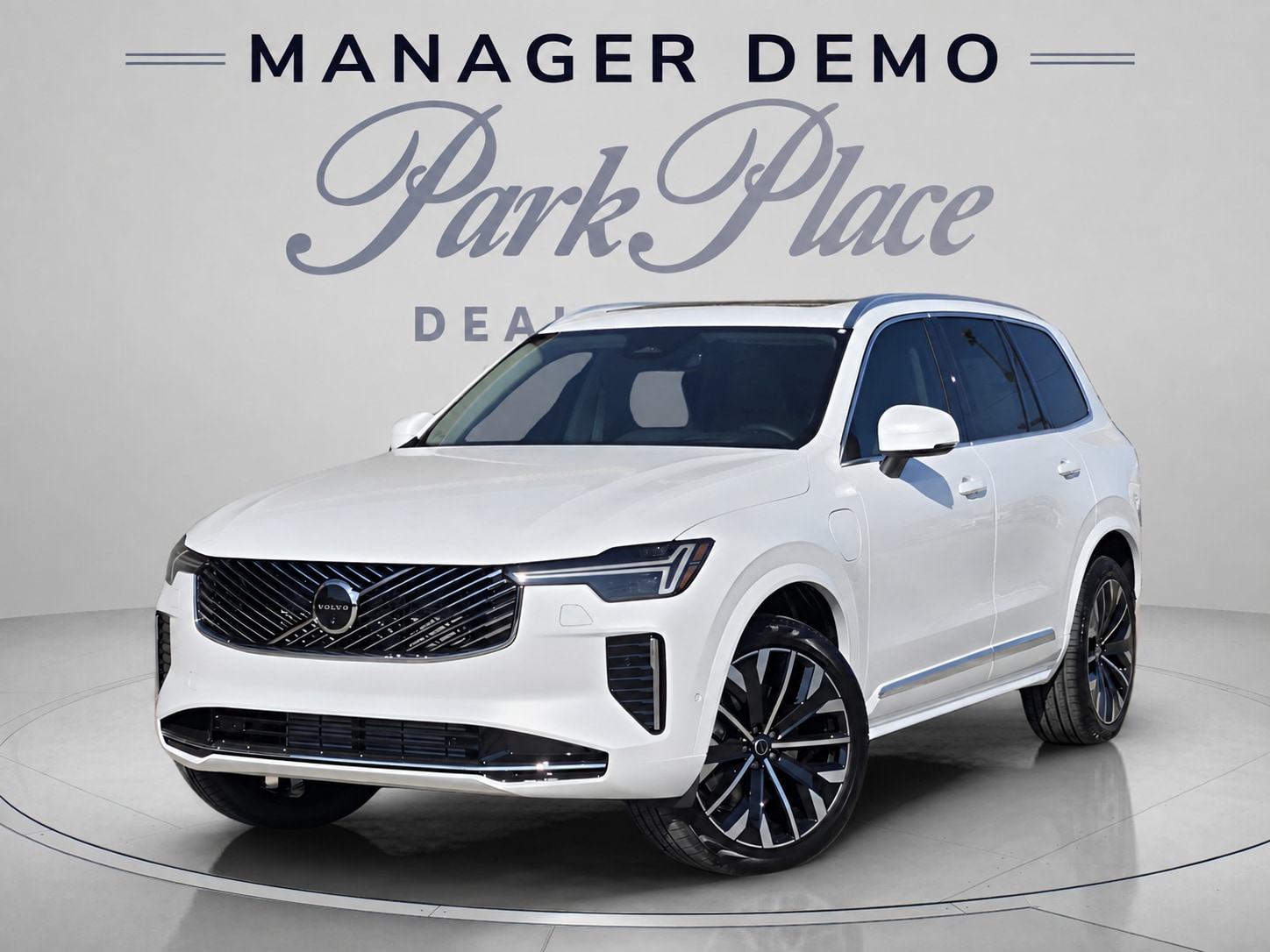 2026 Volvo XC90 Plug-In Hybrid