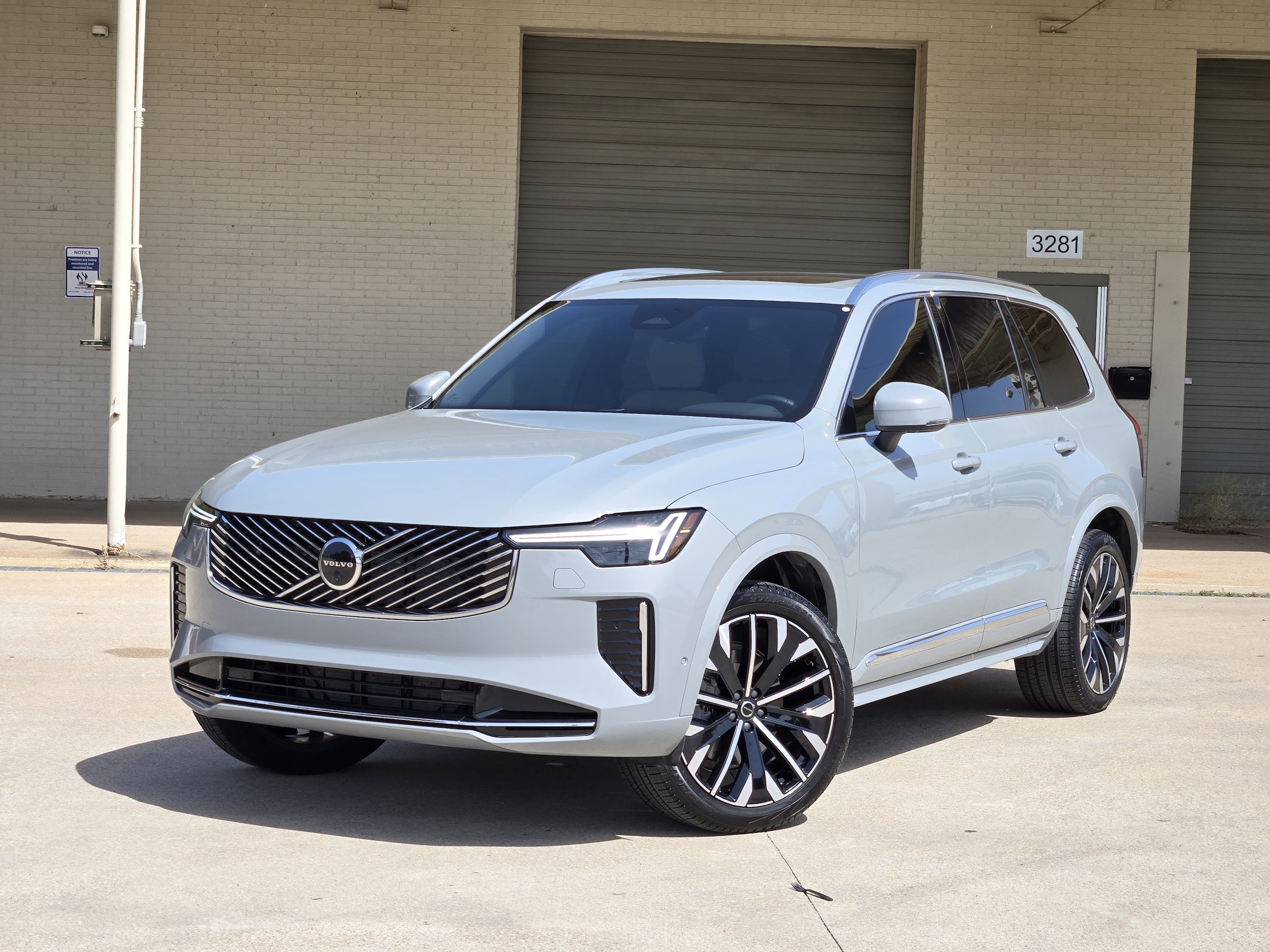 2026 Volvo XC90 B6 Plus Bright 7-Seater 4WD's photo