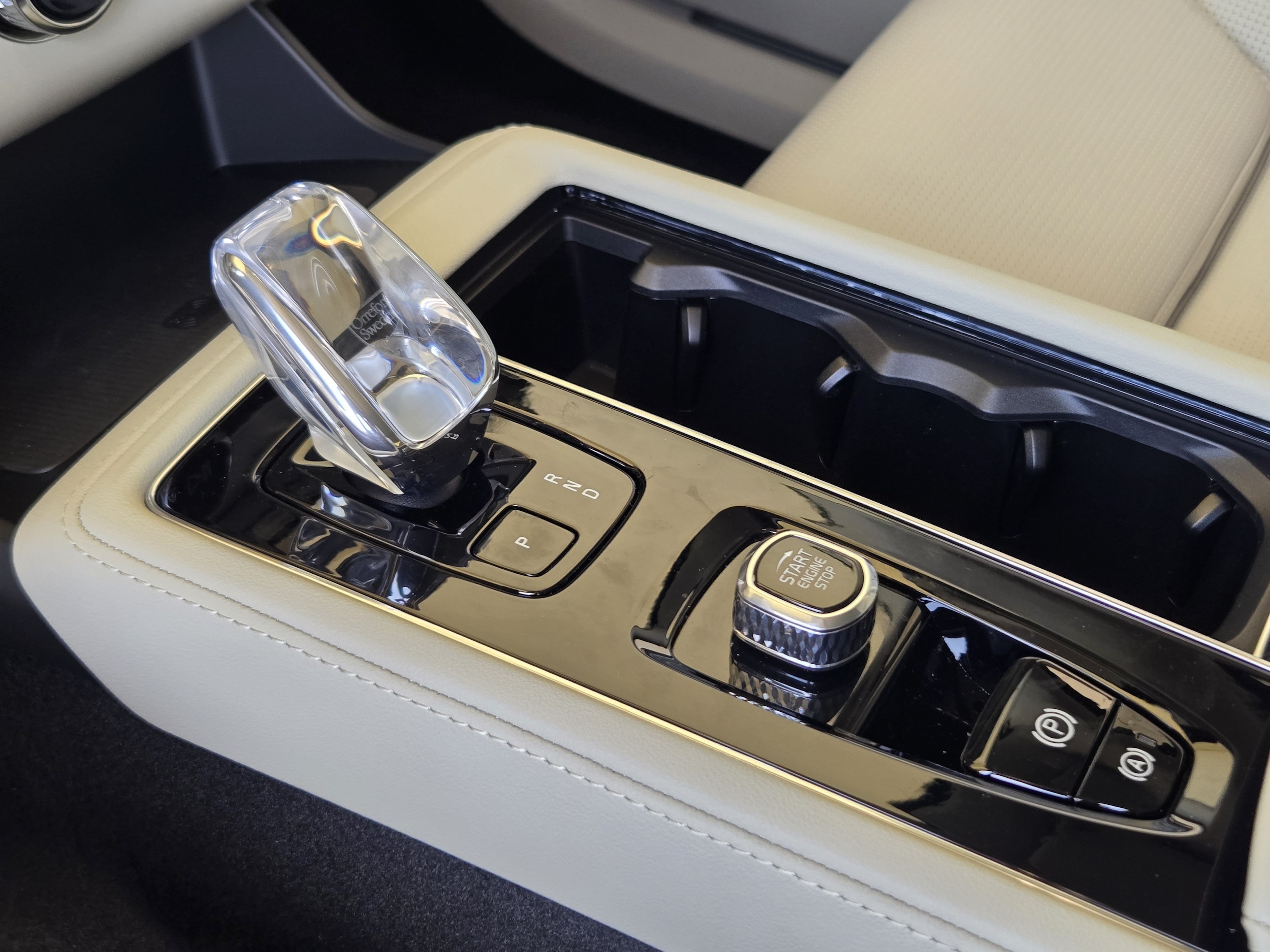 2026 Volvo XC90 Ultra - Photo 21