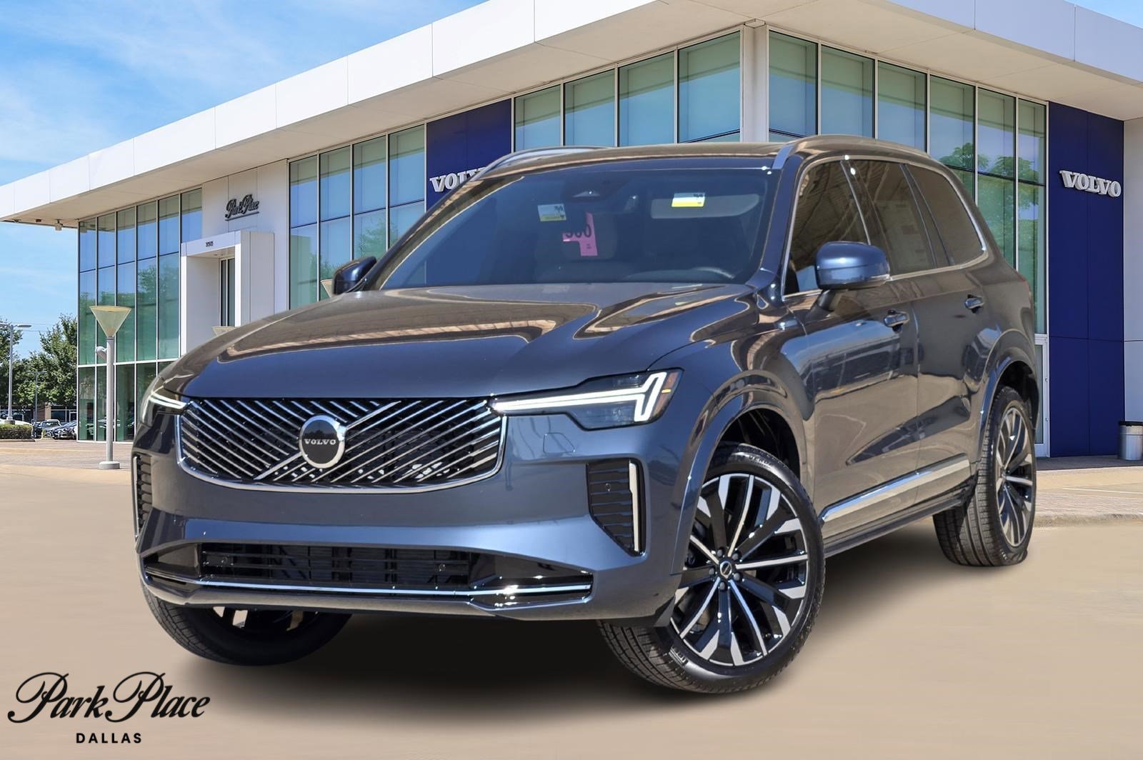 2026 Volvo XC90 Core's photo