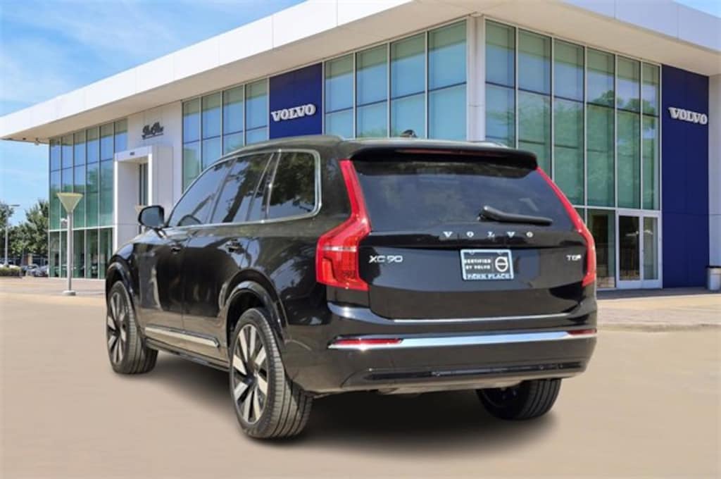 Certified 2025 Volvo XC90 plug-in hybrid T8 Plus 7-Seater SUV