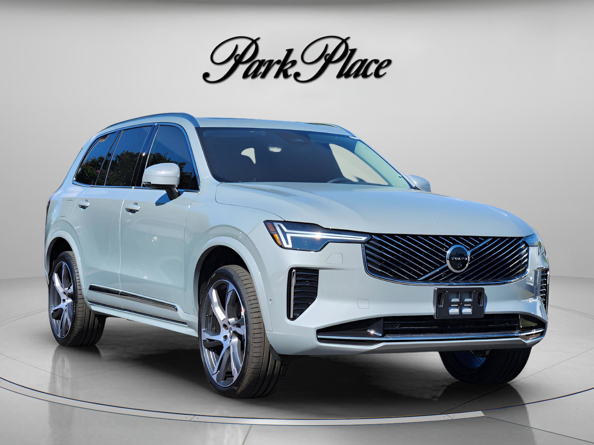 2026 Volvo XC90 Ultra - Photo 8