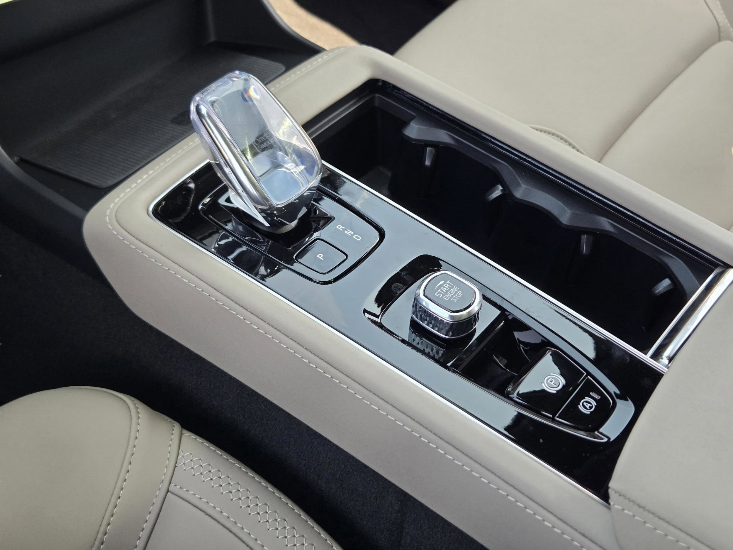 2026 Volvo XC90 Core - Photo 17