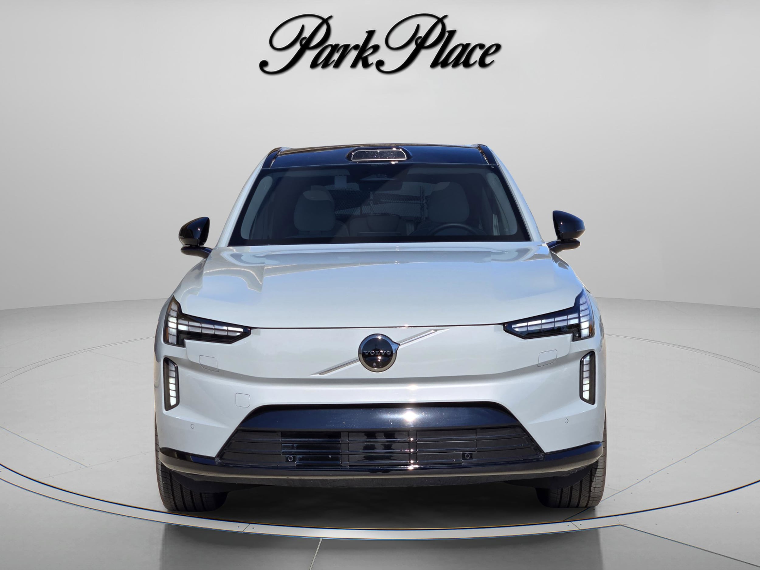 2025 Volvo EX90 Ultra - Photo 9