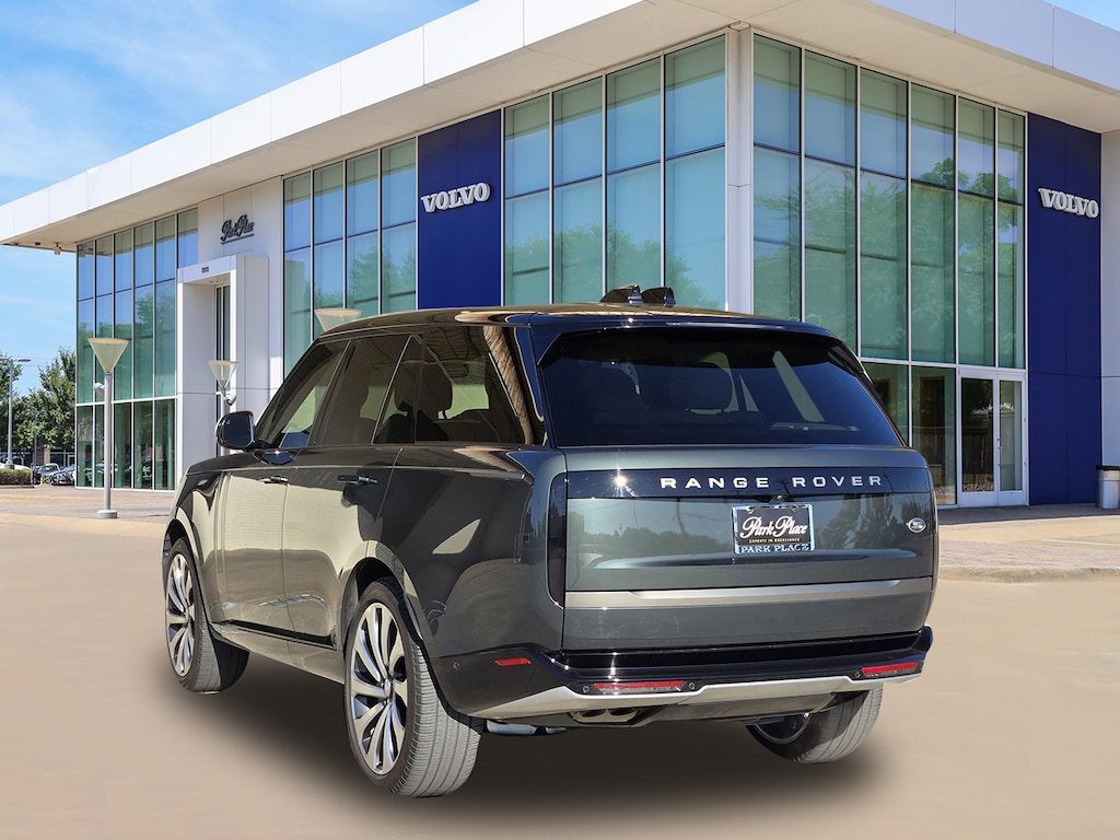 Used 2023 Land Rover Range Rover P530 SE SUV