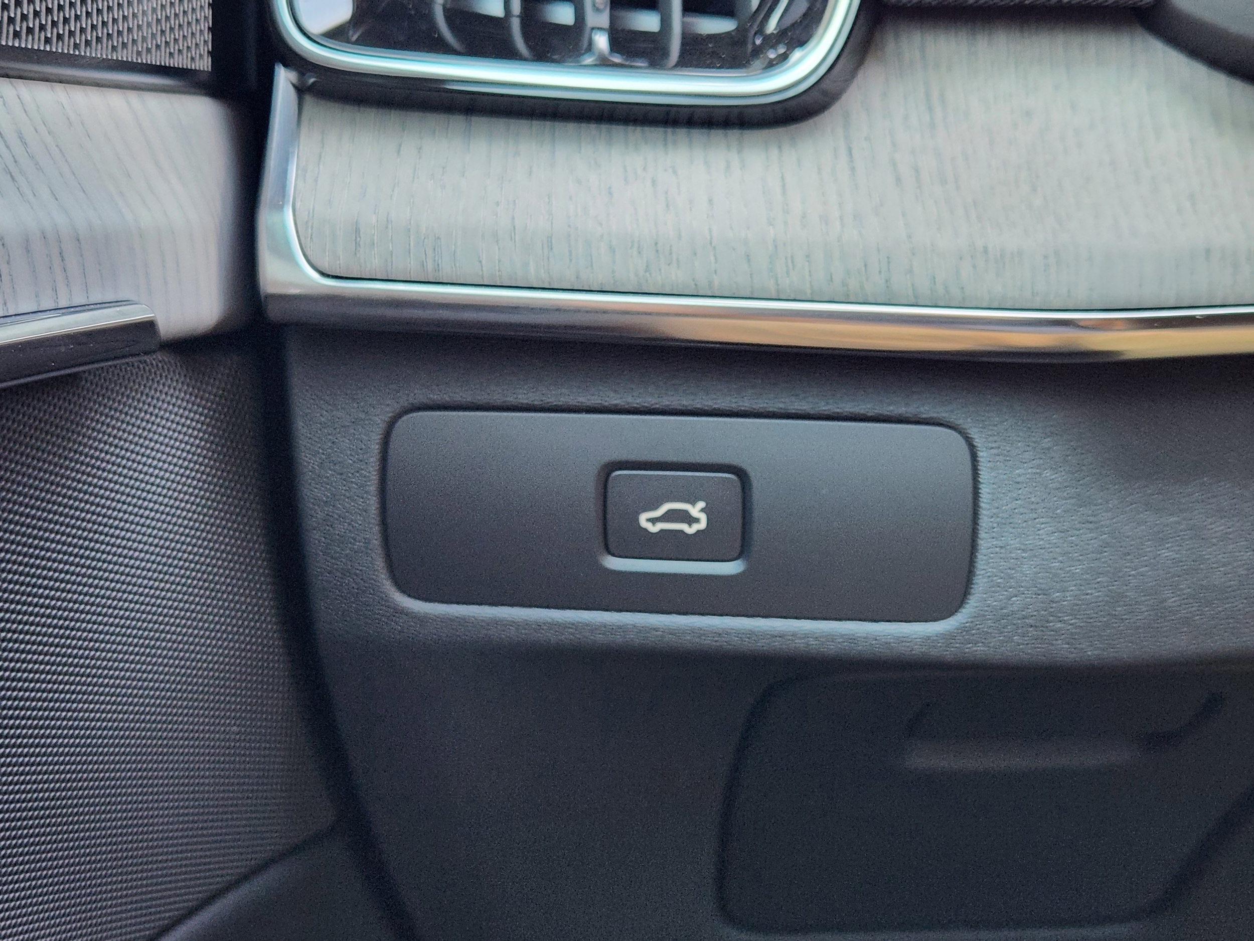 2026 Volvo XC90 Ultra - Photo 19