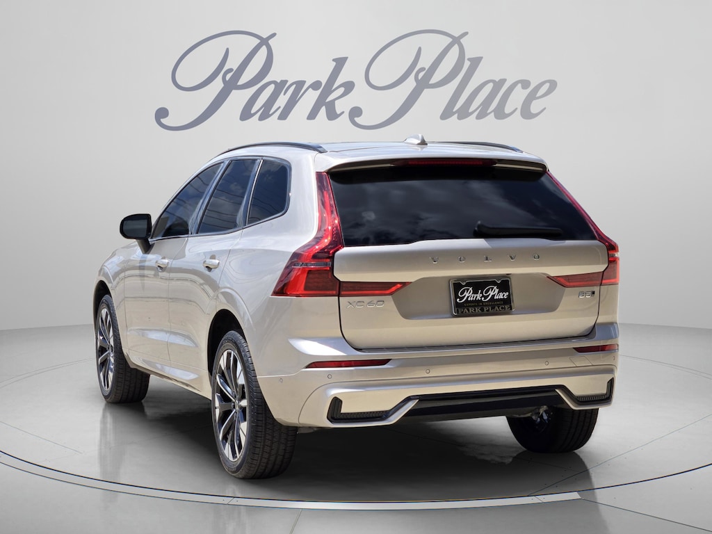 New 2026 Volvo XC60 B5 Plus SUV