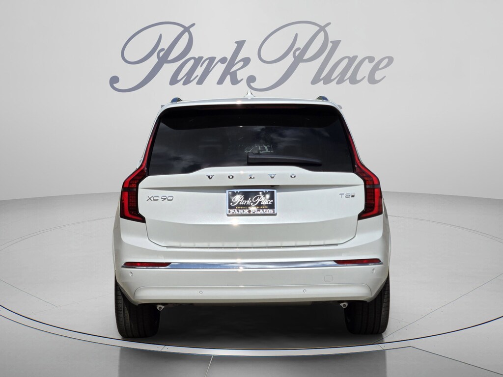 New 2026 Volvo XC90 plug-in hybrid T8 Plus 6-Seater SUV
