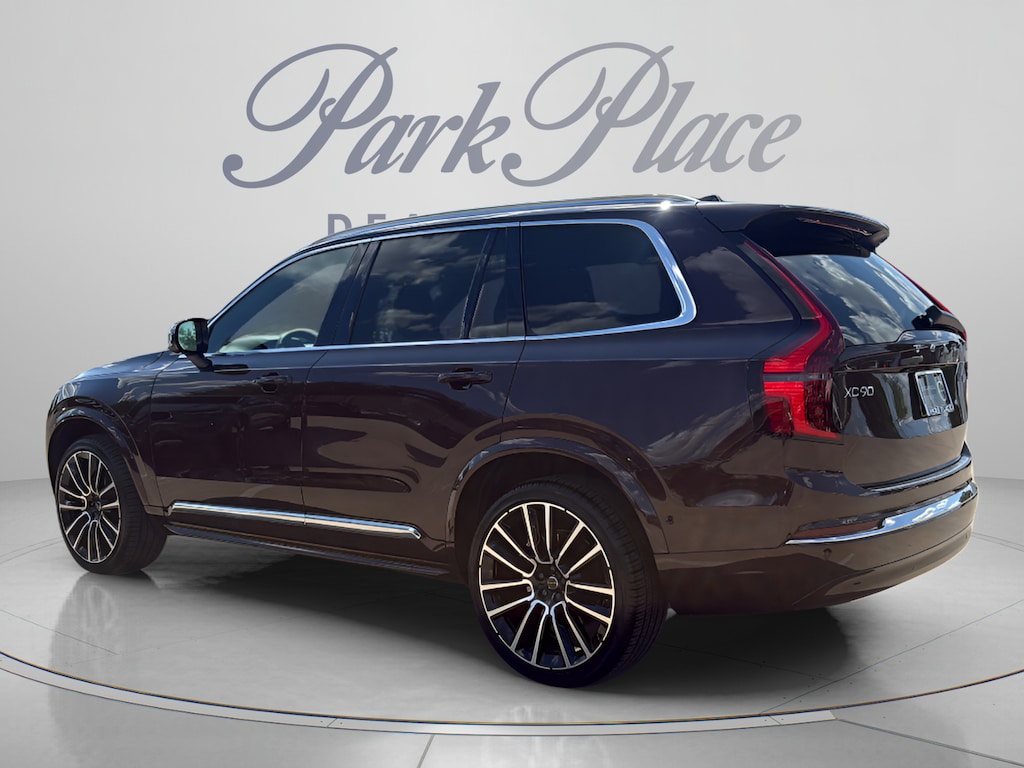 Certified 2025 Volvo XC90 B5 (2025.5) Plus 7-Seater SUV