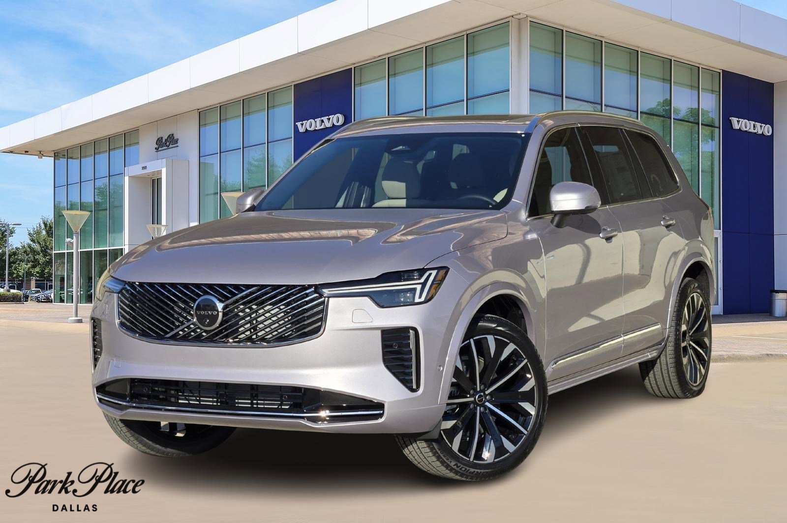 2026 Volvo XC90 Plus's photo