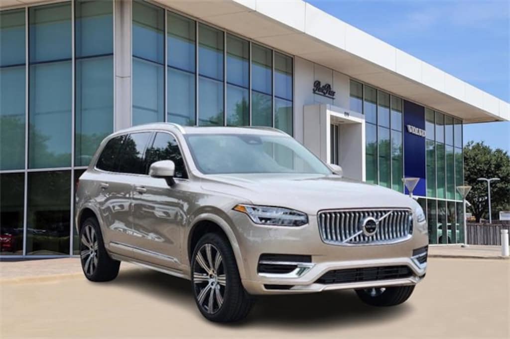Used 2025 Volvo XC90 plug-in hybrid T8 Plus 7-Seater SUV