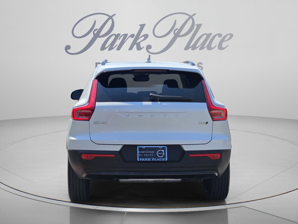 Used 2026 Volvo XC40 B5 Ultra SUV